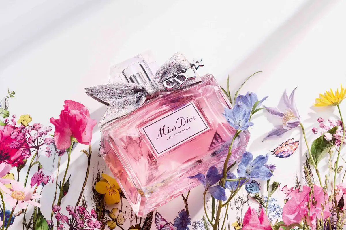 7 عطر مناسب برای عروس و داماد در روز عروسی